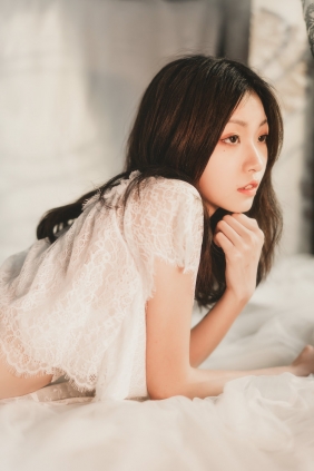 [YITUYU]艺图语 2022.04.16 L’Amant 沧霁桔梗 [24P-510MB]