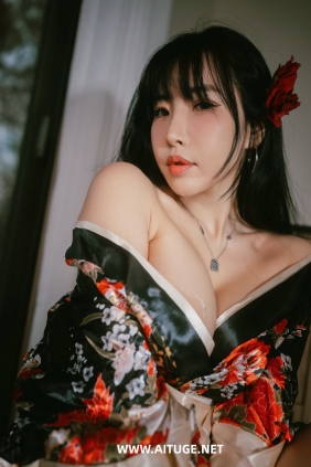 Sua - Ryokan, Yukata [52P4V-1.84GB]