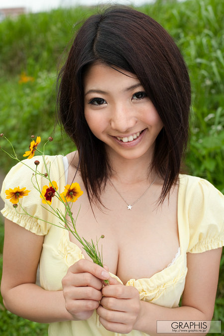 [Graphis Gals] NO.239 AN (アン)- 75P -『Simple and Innocent』