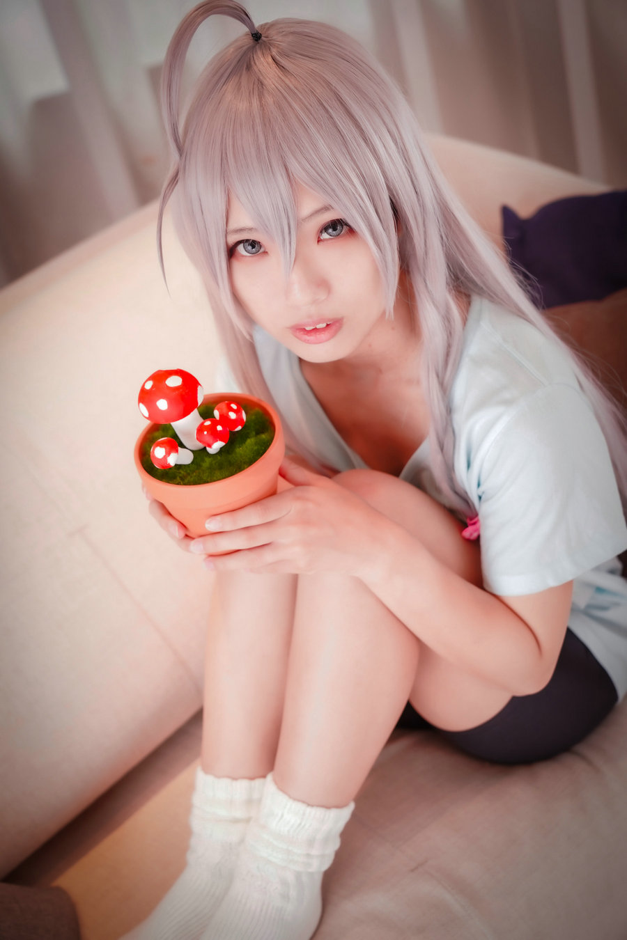 (Cosplay) [ぎるてぃどーるず (死体ちゃん)] フヒヒ…こ、これでプロデューサーもトモダチだぞ…[234P94MB]
