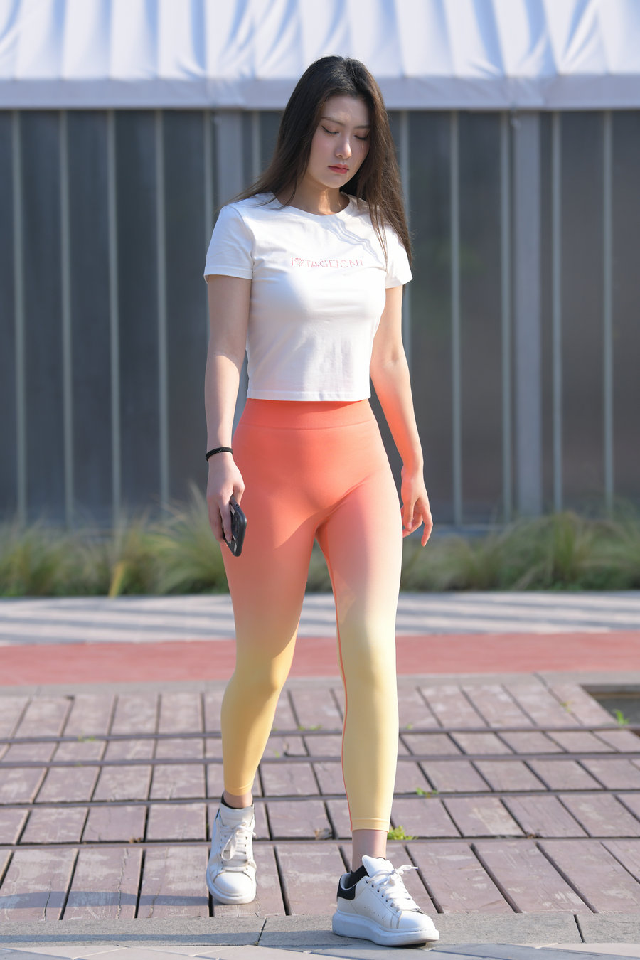 精选街拍视频 No.6229 一只麋鹿摄影作品 - 红色瑜伽裤美女 [563P1V-26.4GB]