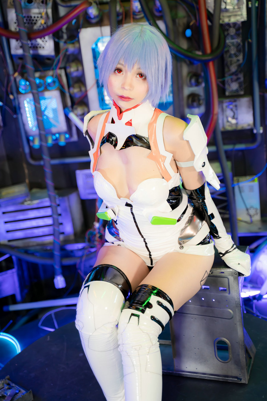 [Cosplay] Hitomi Kadorin カドリン仁美 - 特別なメカと特別な衣装 [107P140MB]