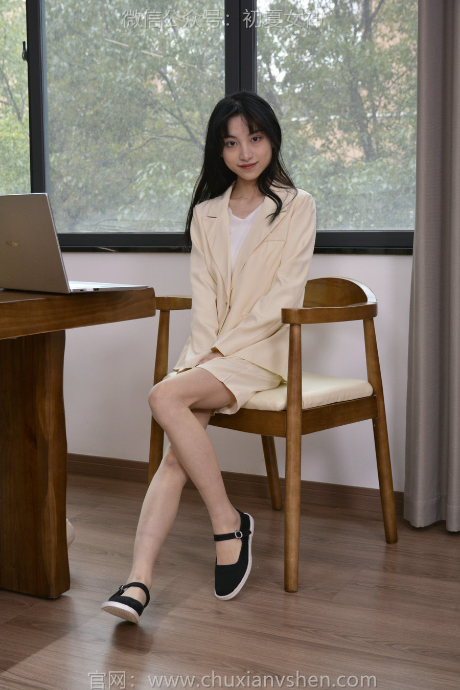 初夏女神 No.147 柒柒 工作用鞋 [140P1V-4.34GB]