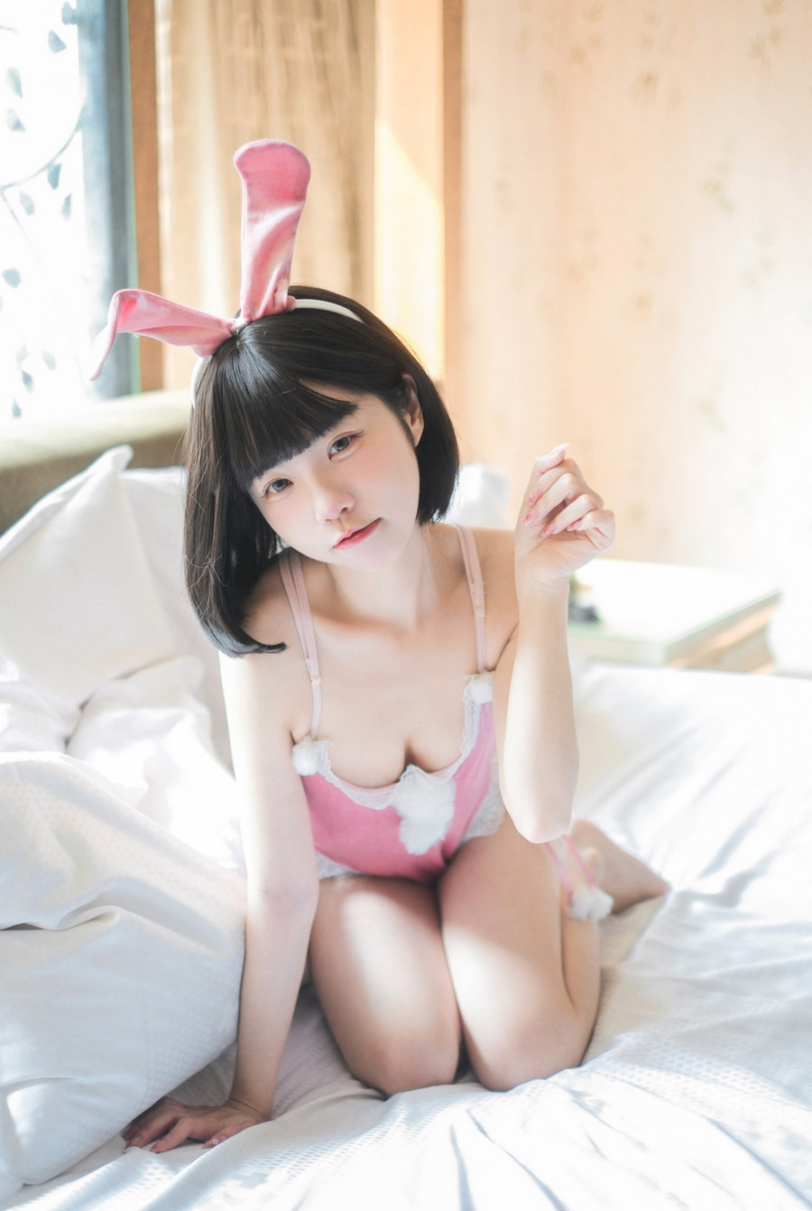 可可小白兔 - 純慾兔女郎 x 濕身死庫水 [78P-174MB]