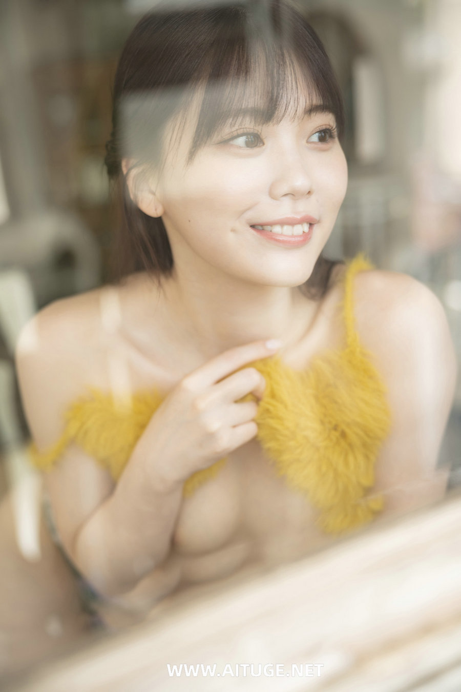 石川澪 - 艶めく彼女。[73P25MB]