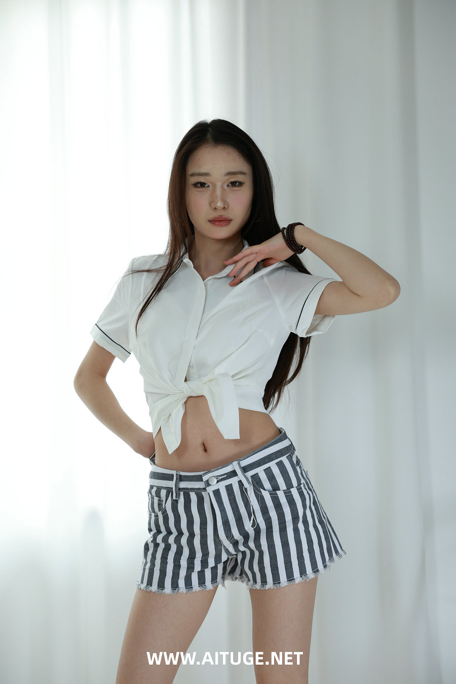 三禾摄影 No.104 休闲装 裸足 [327P-1.66GB]