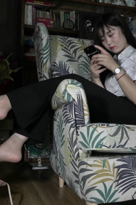 [K&M]丝足视频 艾米短丝凉高挑鞋 [MP4-1.04GB]