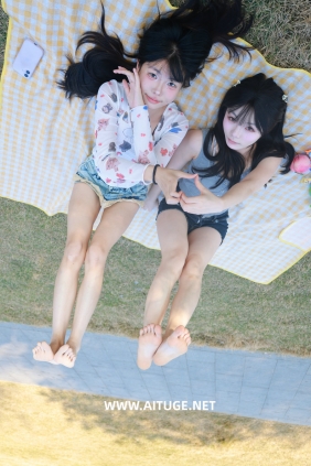 知足小岛 NO.209 童童×呆呆-外出就餐 [683P2V-9.82GB]