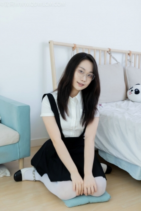 物恋传媒 No.2148 小新-冷暖交织 [153P1V-3.76GB]