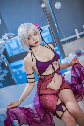 人气Coser二佐Nisa - FGO 黑贞水着 [40P-277MB]