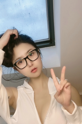 俏妞qiaoniuTT - 可爱兔子 [15P-55MB]