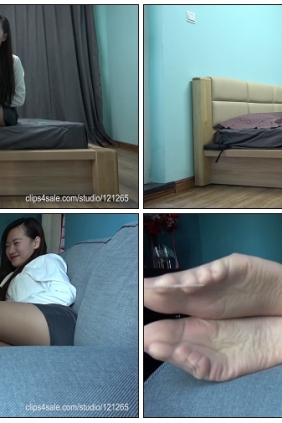 [K&M]丝足视频 OL女郎肉丝大脚丫 [MP4-692MB]