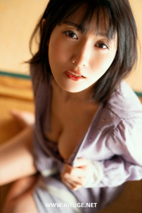 桜田梨加 - 昼下がりに咲くサクラ [57P37MB]