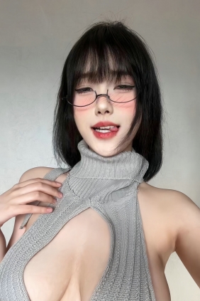 琳铛铛 - 性感毛衣 [20P1V-83MB]