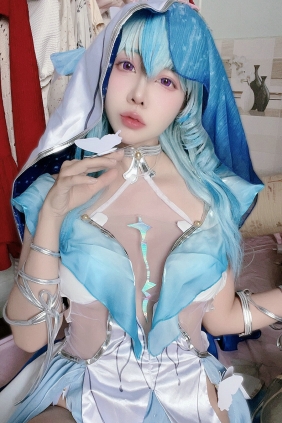 Imyuiichann - Shorekeeper [19P-6MB]