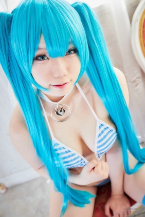 (Cosplay) [奈々のしっぽ (松岡奈々)] ミクと秘密の撮影会 [113MB]