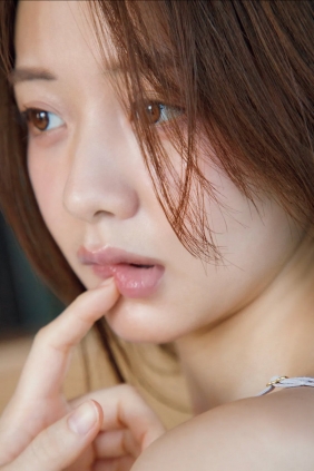 森香澄 - もっとアブない [13P30MB]