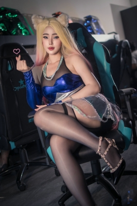 钛合金大粑粑 - Ahripic [81P2V-1.32GB]